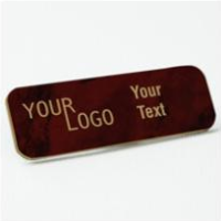 Name tag – engraved plastic Port Wine / Gold – round corners – magnetic